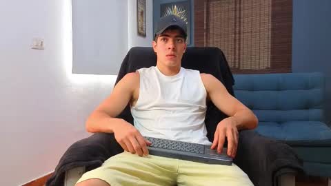 Snapshot of ethangreey1 chatting on 04/27/26, 03:43 ethangreey1 online show from 04/27/26, 03:43
