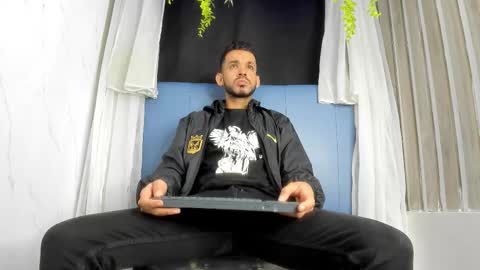 Ethan Grey online show from 01/10/26, 11:12