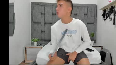 Snapshot of ethanhot_os chatting on 04/01/26, 08:50 ethanhot_os online show from 04/01/26, 08:50