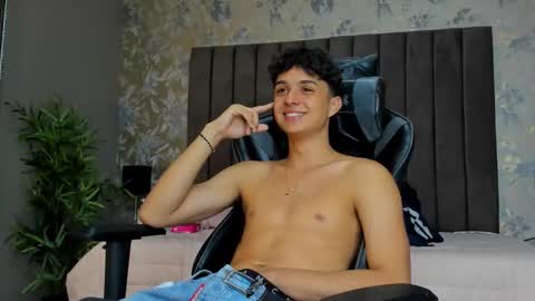 ethanlowell online show from 09/20/25, 06:36