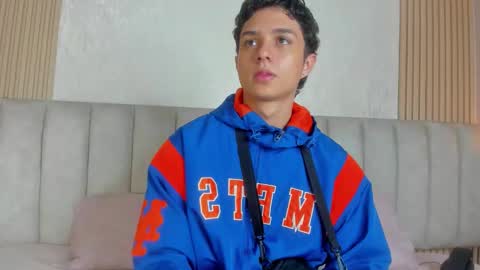 ethanlowell online show from 02/01/26, 03:49