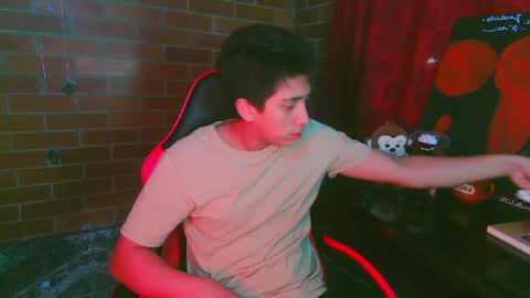 Snapshot of ethann2_ chatting on 04/02/26, 07:50 ethann2_ online show from 04/02/26, 07:50