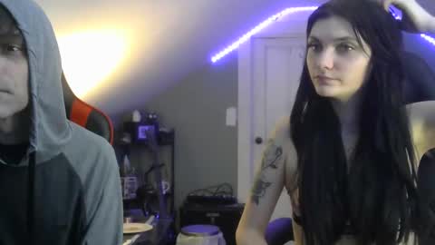 Snapshot of ethanvsvioletxxx chatting on 01/06/26, 02:43 ethanvsvioletxxx online show from 01/06/26, 02:43