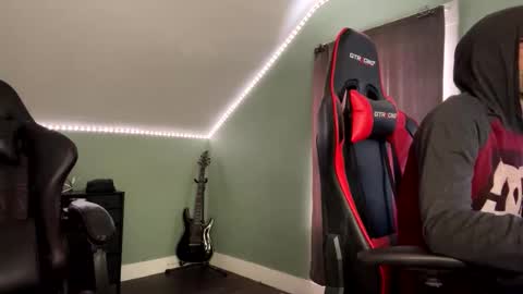 Snapshot of ethanvsvioletxxx chatting on 02/08/26, 02:53 ethanvsvioletxxx online show from 02/08/26, 02:53