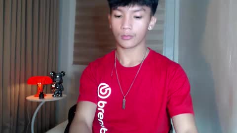 Snapshot of etherealboytoy4hire chatting on 12/14/25, 11:15 Rey online show from 12/14/25, 11:15