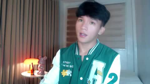 Snapshot of etherealboytoy4hire chatting on 04/16/26, 12:28 Rey online show from 04/16/26, 12:28