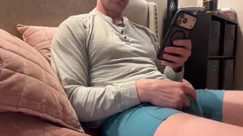 Snapshot of eu_dude chatting on 02/27/26, 04:12 eu_dude online show from 02/27/26, 04:12