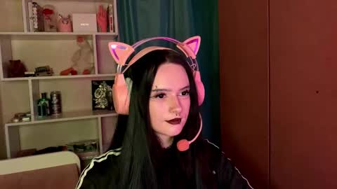 Snapshot of eunabiddlecome chatting on 02/20/26, 11:11 Kate online show from 02/20/26, 11:11