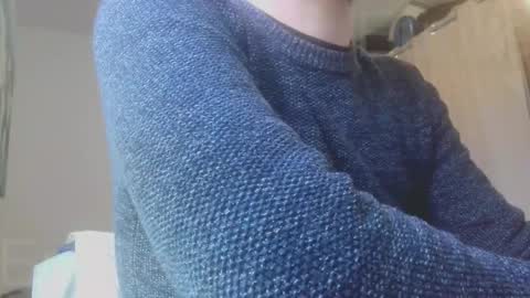 eunile online show from 12/03/25, 12:47