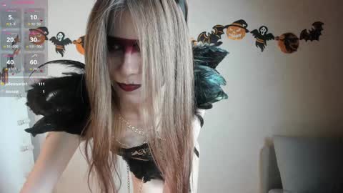 Molly online show from 11/01/25, 10:34