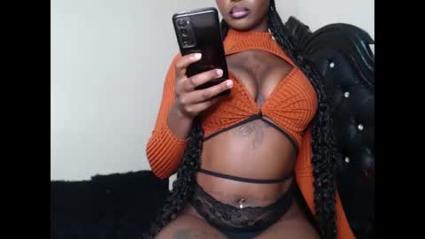 Snapshot of euphoric_cosmos chatting on 12/30/24, 08:32 euphoria online show from 12/30/24, 08:32