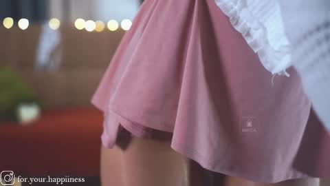 Snapshot of euphoriiiaa chatting on 10/18/25, 05:32 Mira online show from 10/18/25, 05:32