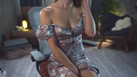 Snapshot of euphoriiiaa chatting on 02/14/26, 02:14 Mira online show from 02/14/26, 02:14