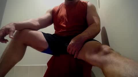 Snapshot of eurobullmuscle chatting on 02/18/26, 10:50 euro bull online show from 02/18/26, 10:50