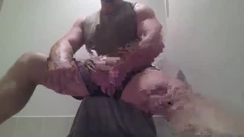 Snapshot of eurobullmuscle chatting on 03/01/26, 11:01 euro bull online show from 03/01/26, 11:01