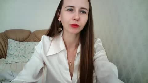 eva00186 online show from 10/07/25, 06:32