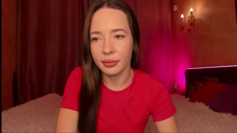 Snapshot of eva1how chatting on 12/19/25, 04:14 Eva online show from 12/19/25, 04:14