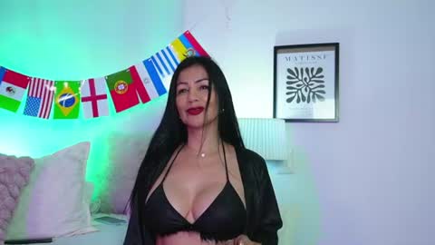 Eva online show from 06/16/26, 11:02