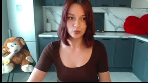 Snapshot of eva_avea chatting on 03/23/26, 10:52 Vanellope online show from 03/23/26, 10:52