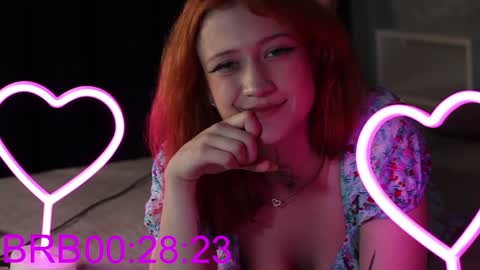 Snapshot of eva_cramer chatting on 02/05/25, 10:01 Eva Cramer online show from 02/05/25, 10:01