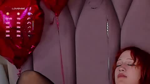 Snapshot of eva_cramer chatting on 02/27/25, 05:45 Eva Cramer online show from 02/27/25, 05:45