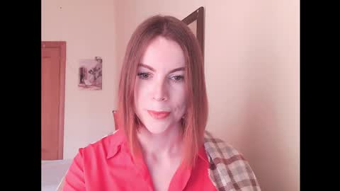 Snapshot of eva_cutesmile chatting on 01/14/26, 04:12 Eva online show from 01/14/26, 04:12