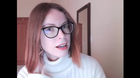 Snapshot of eva_cutesmile chatting on 02/09/26, 04:00 Eva online show from 02/09/26, 04:00