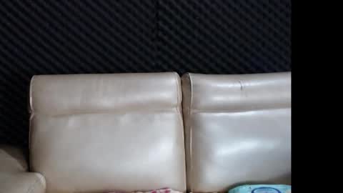 eva online show from 11/18/25, 11:59