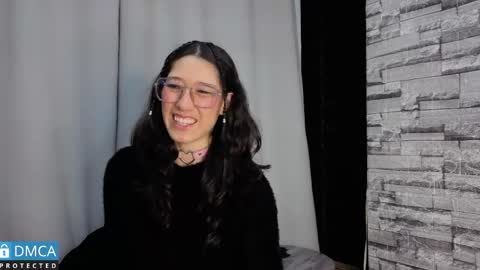 eva delight online show from 04/25/26, 12:08
