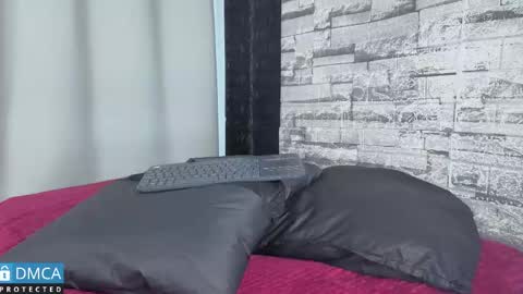eva delight online show from 05/02/26, 12:10
