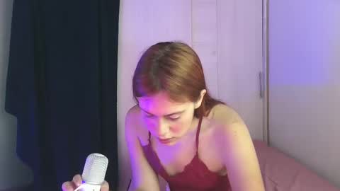 Snapshot of eva_dreams_1 chatting on 01/31/25, 05:51 eva_dreams_1 online show from 01/31/25, 05:51