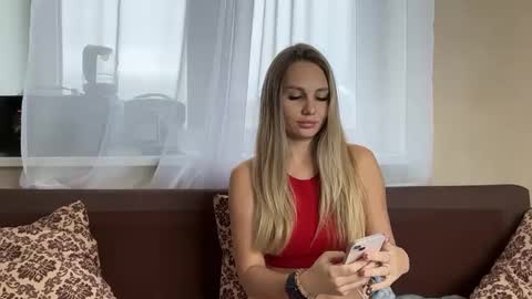 Snapshot of eva_fire_fox chatting on 11/05/25, 09:31 Eva fire fox online show from 11/05/25, 09:31