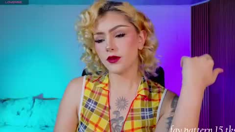 Snapshot of eva_hillss69 chatting on 08/04/26, 12:08 Eva online show from 08/04/26, 12:08