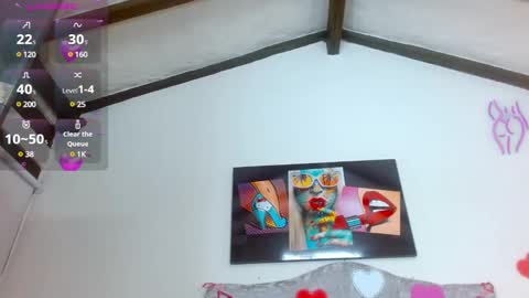 Snapshot of eva_hoot1 chatting on 02/18/25, 06:15 EVA online show from 02/18/25, 06:15