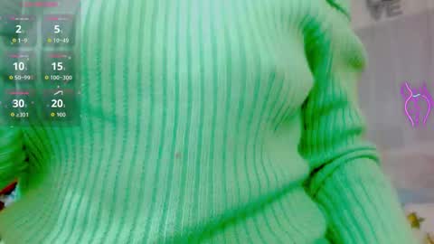 Snapshot of eva_hoot1 chatting on 11/20/25, 04:51 EVA online show from 11/20/25, 04:51