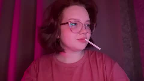 eva_kittenn online show from 11/21/25, 02:54