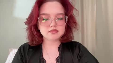 eva_kittenn online show from 04/25/26, 01:41