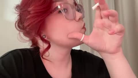 Snapshot of eva_kittenn chatting on 06/22/26, 03:53 eva_kittenn online show from 06/22/26, 03:53