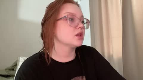 Snapshot of eva_kittenn chatting on 06/29/26, 10:15 eva_kittenn online show from 06/29/26, 10:15