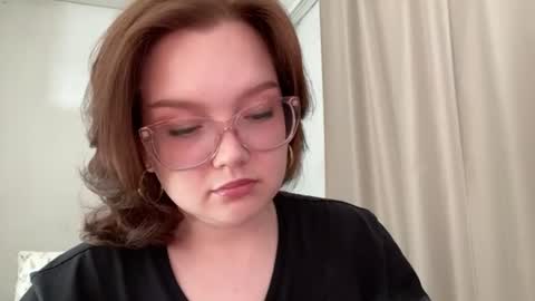Snapshot of eva_kittenn chatting on 08/03/26, 01:38 eva_kittenn online show from 08/03/26, 01:38