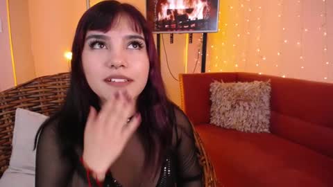 Snapshot of eva_lingus chatting on 03/08/26, 02:21 Eva online show from 03/08/26, 02:21