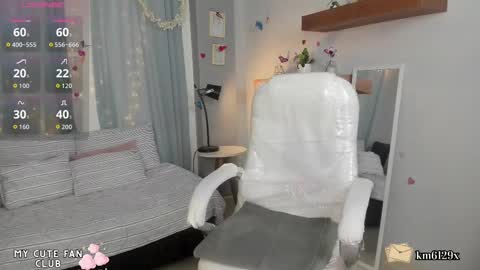 Snapshot of eva_monet chatting on 11/20/25, 03:34 eva_monet online show from 11/20/25, 03:34