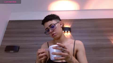 Eva cute online show from 03/08/25, 07:31