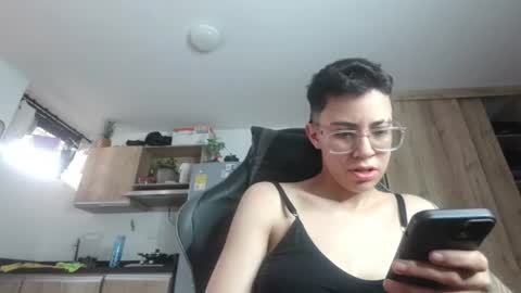 Eva cute online show from 06/12/26, 12:59