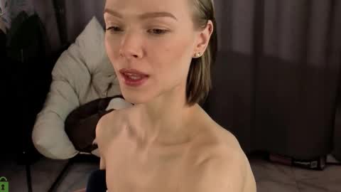 Snapshot of eva_natsumi chatting on 01/14/26, 03:28 Eva online show from 01/14/26, 03:28