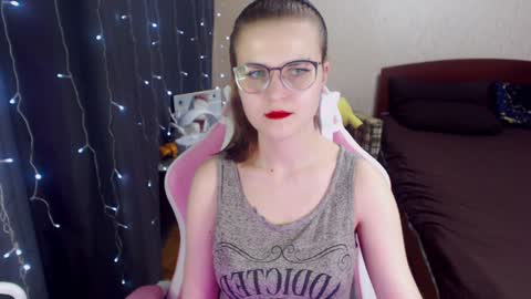 Eva online show from 01/31/25, 03:55