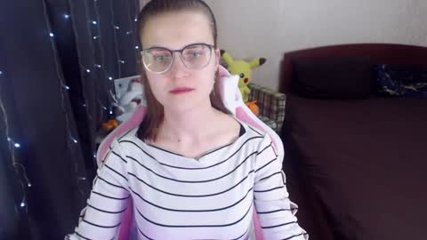 Eva online show from 02/06/25, 04:14