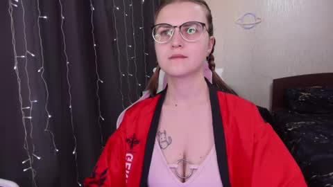 Eva online show from 02/21/25, 01:11