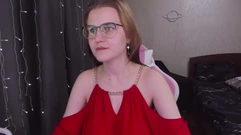 Eva online show from 03/09/25, 03:49