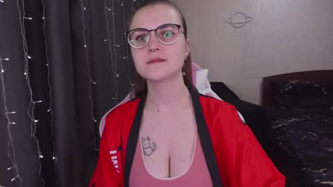 Eva online show from 03/11/25, 12:50